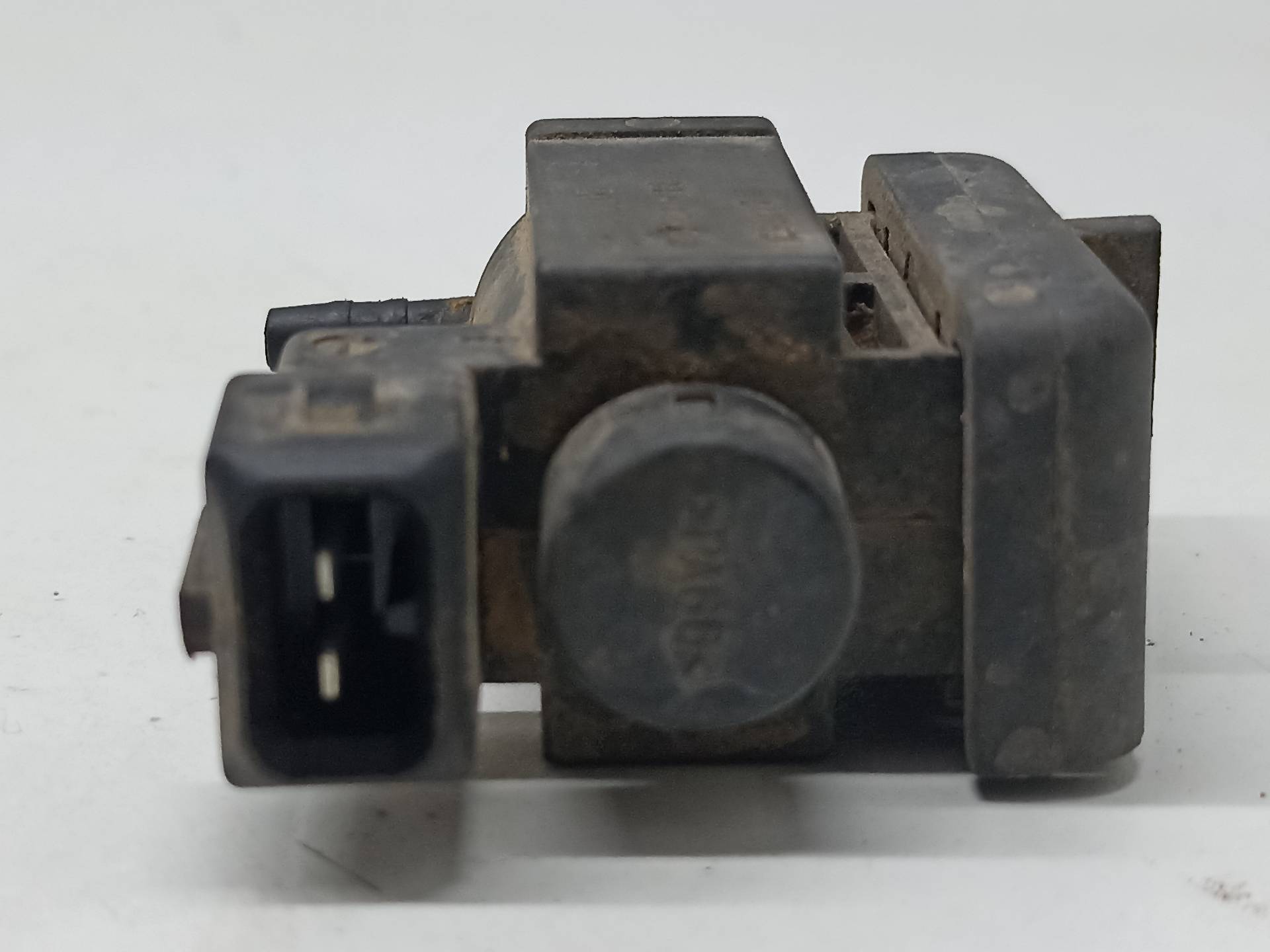 VOLVO Terrano 2 generation (1993-2006) Solenoid Valve 72841600 24315374