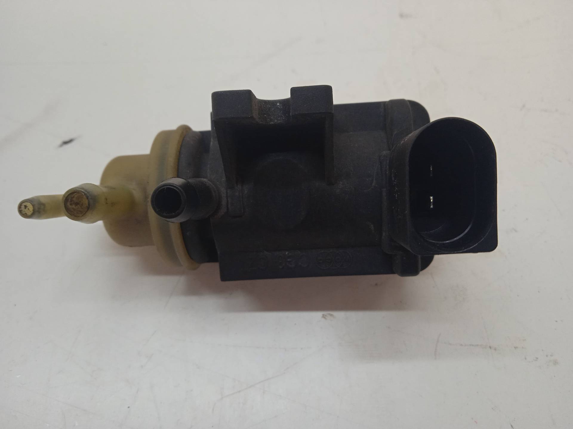 VOLKSWAGEN Polo 5 generation (2009-2017) Solenoid Valve 1K0906627B 24336417