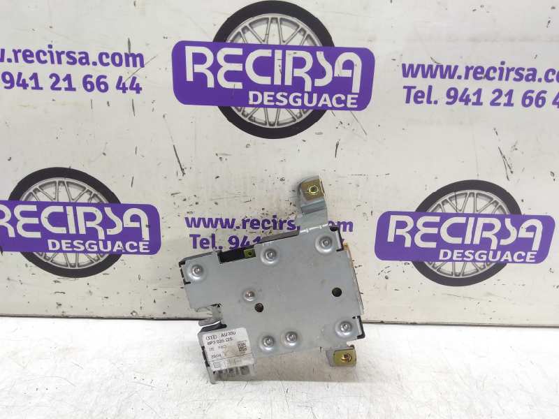 AUDI A3 8P (2003-2013) Other Control Units 8P3035225 24344907