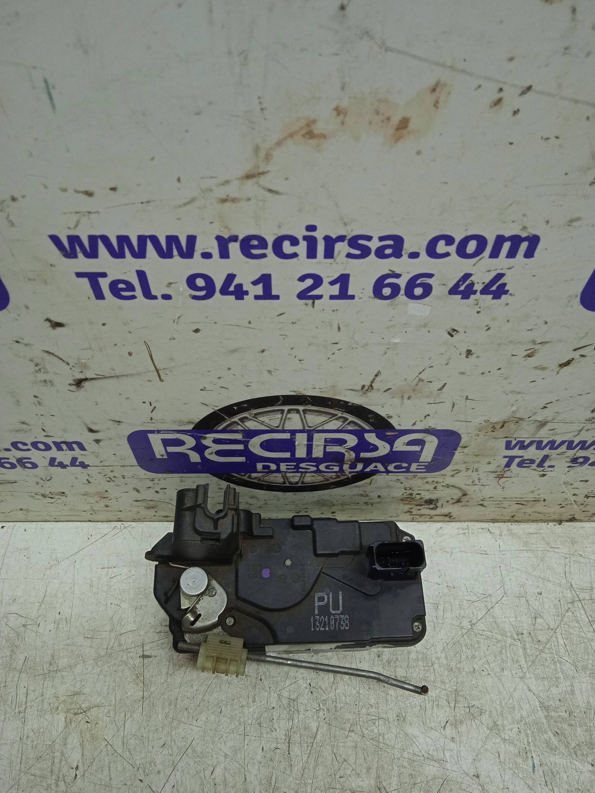 OPEL Astra J (2009-2020) Замок задней левой двери 249053449127, 127 24311306