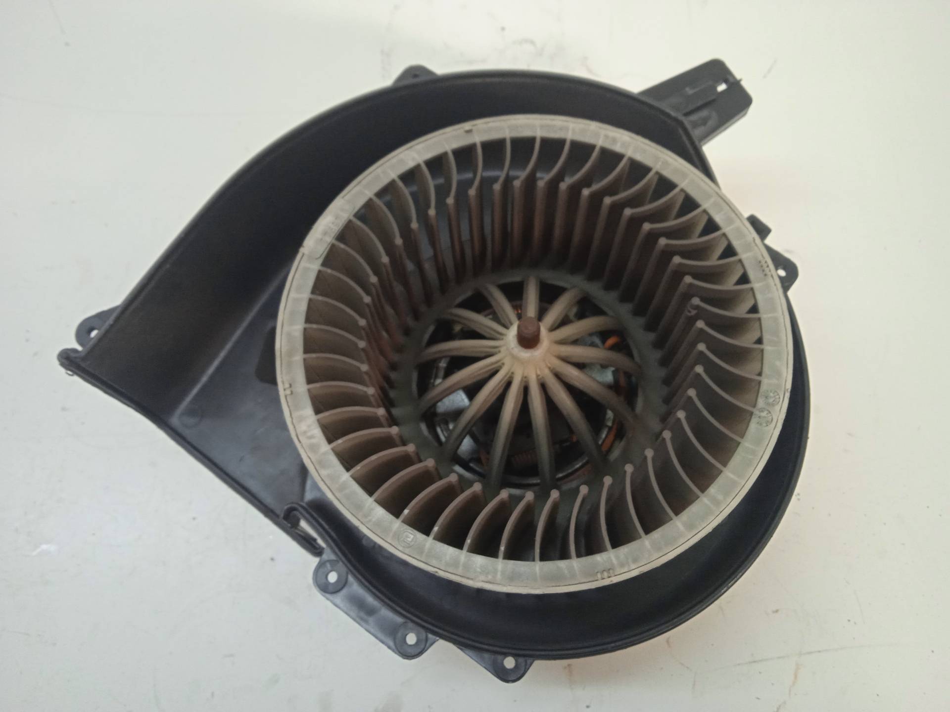 VOLKSWAGEN Polo 5 generation (2009-2017) Motor încălzitor interior 6Q1820015 24336397