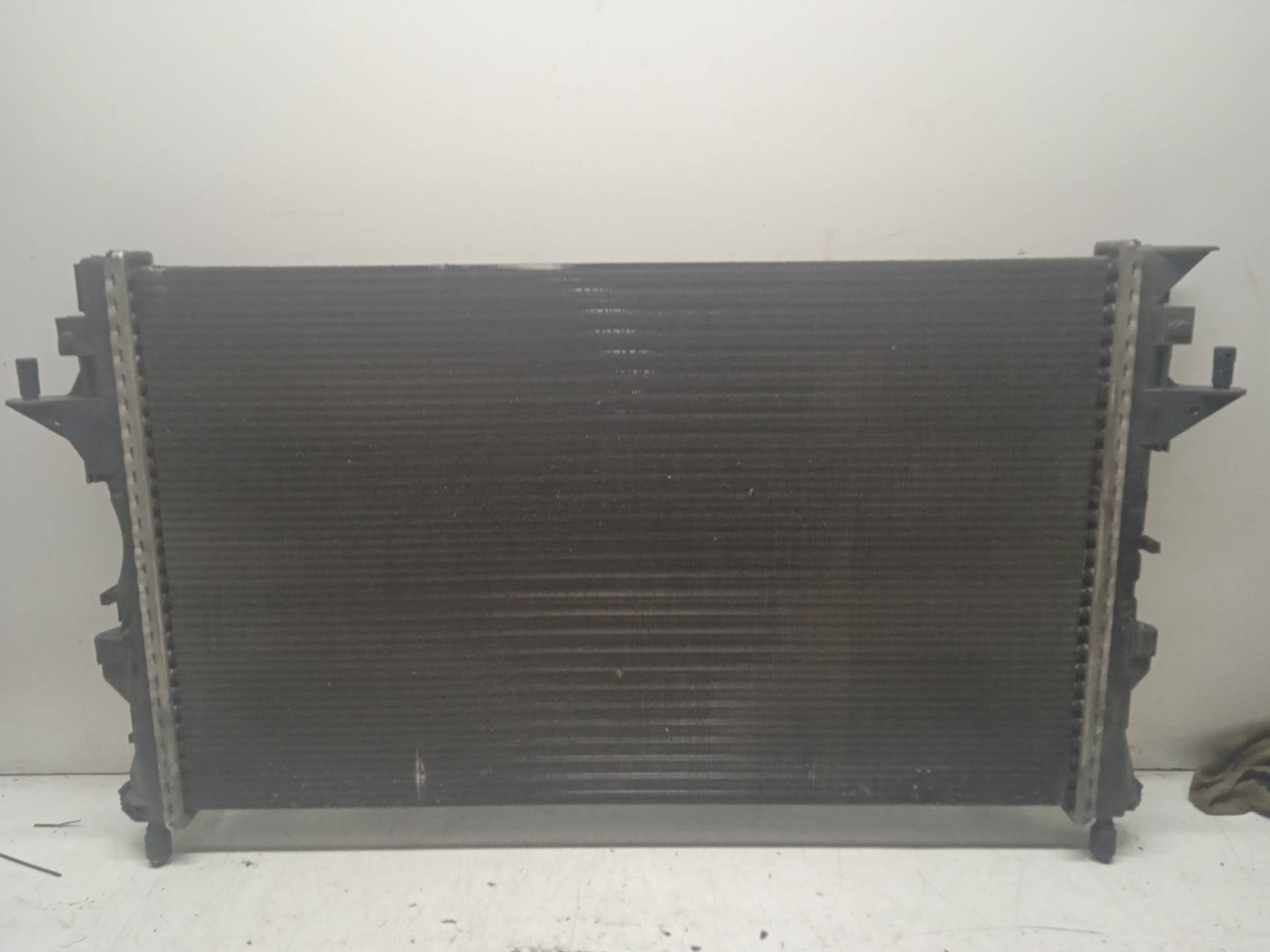 RENAULT Laguna 2 generation (2001-2007) Gaisa kondensācijas radiators 8200008764 24334257