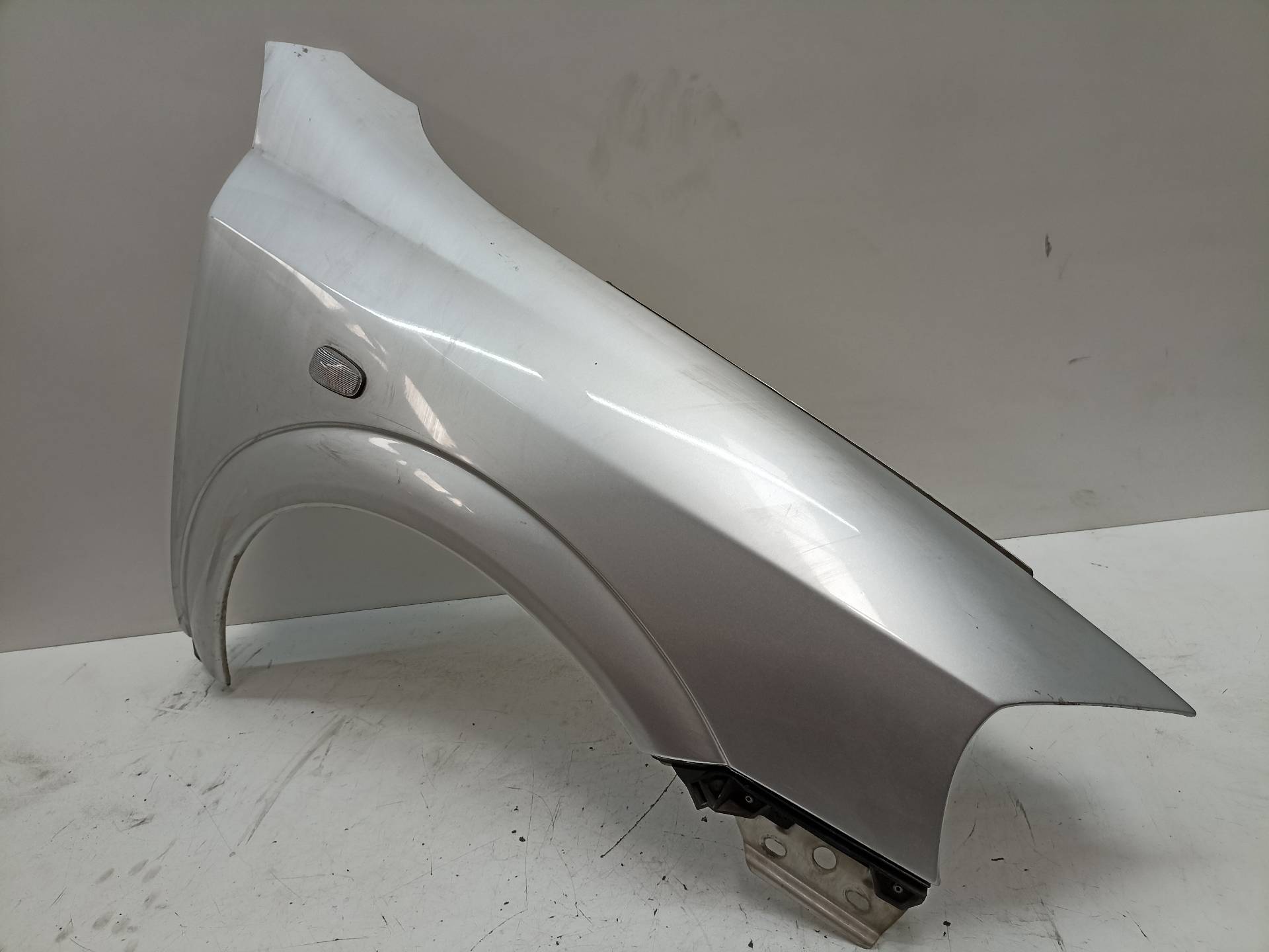OPEL Astra H (2004-2014) Front Right Fender 294953449100, 100 24313729