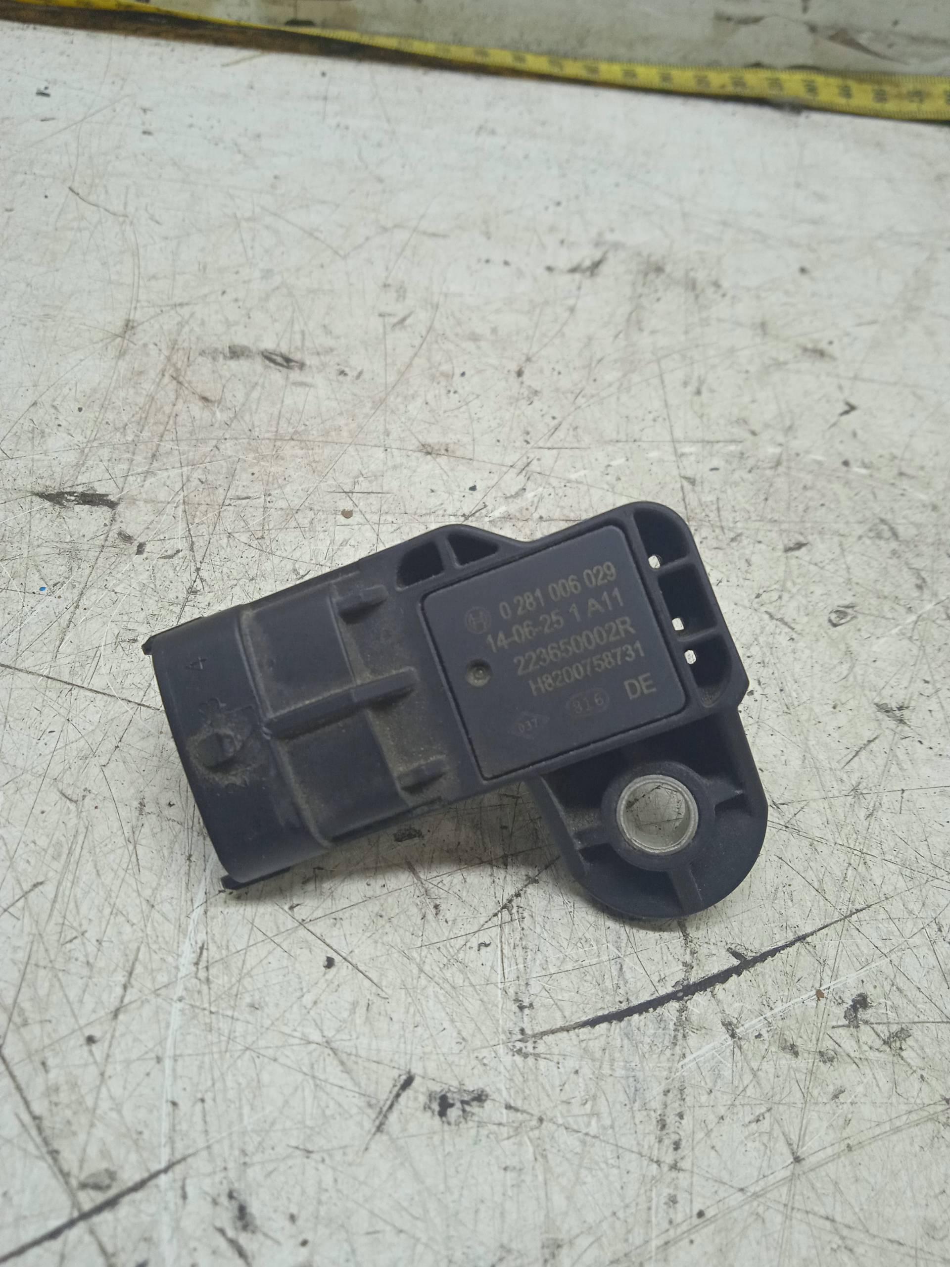 RENAULT Clio 4 generation (2012-2020) Alte unități de control 0281006029 24333378