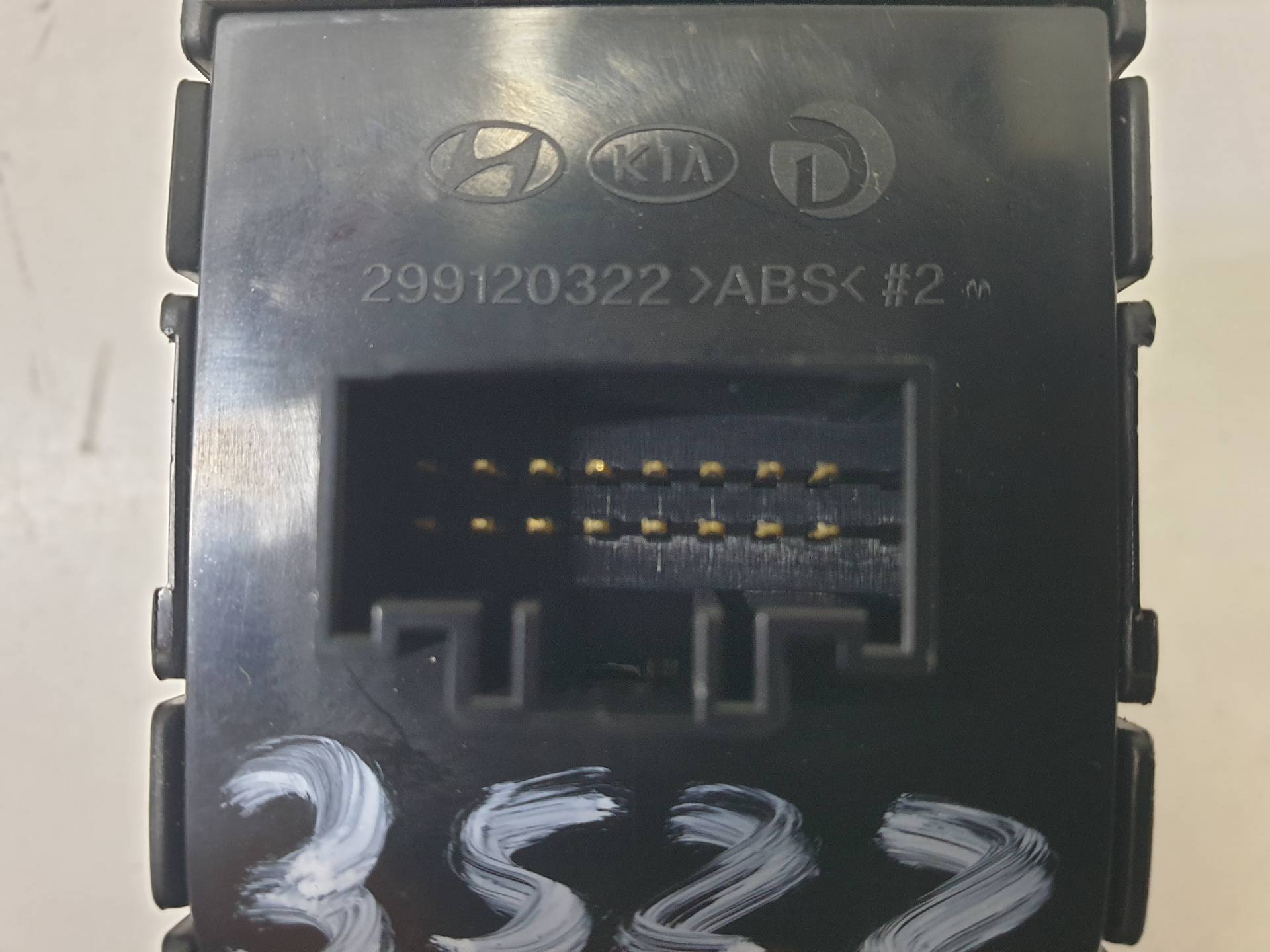 KIA Carens 3 generation (RP) (2013-2019) Switches 299120322 25568363