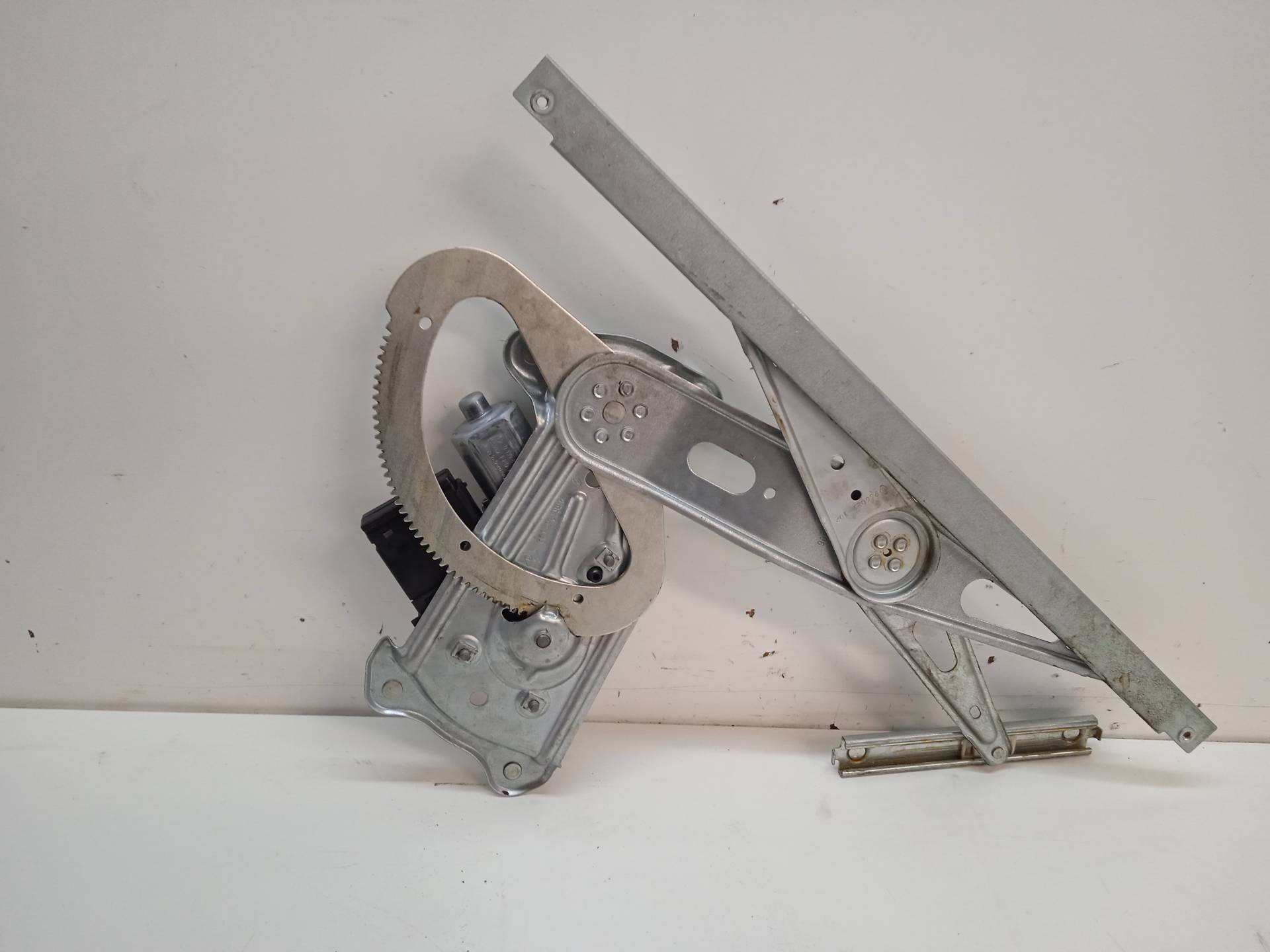 RENAULT Scenic 3 generation (2009-2015) Front Right Door Window Regulator 807302741R 24335044