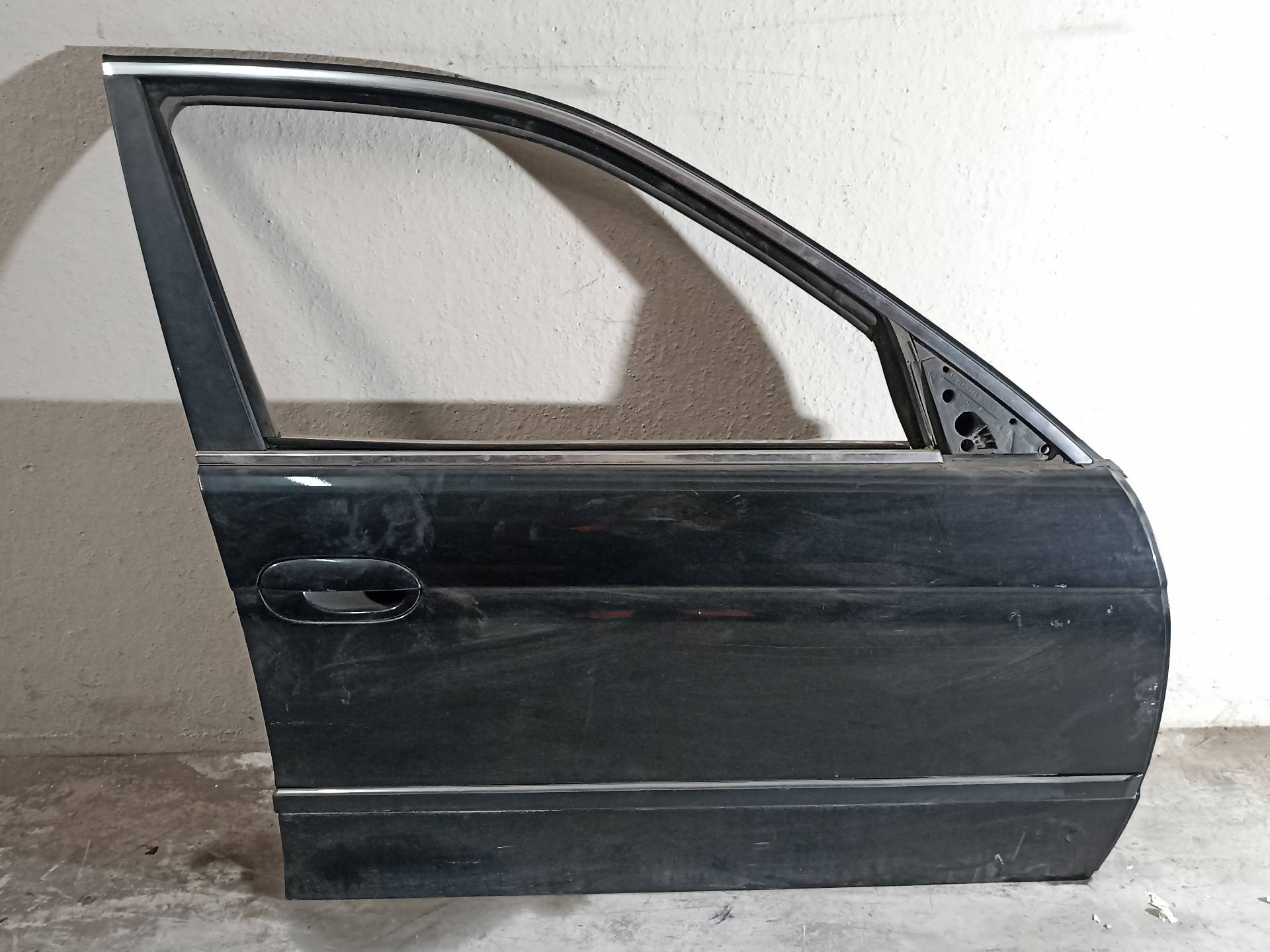 AUDI 5 Series E39 (1995-2004) Front Right Door 2100128426 24309834