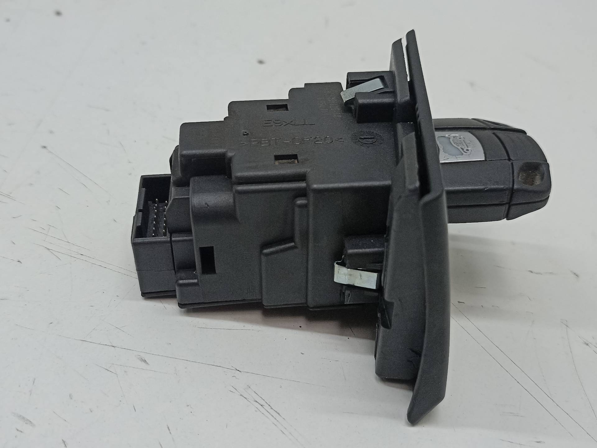 BMW 3 Series E90/E91/E92/E93 (2004-2013) Ignition Lock 66126954719 24334503