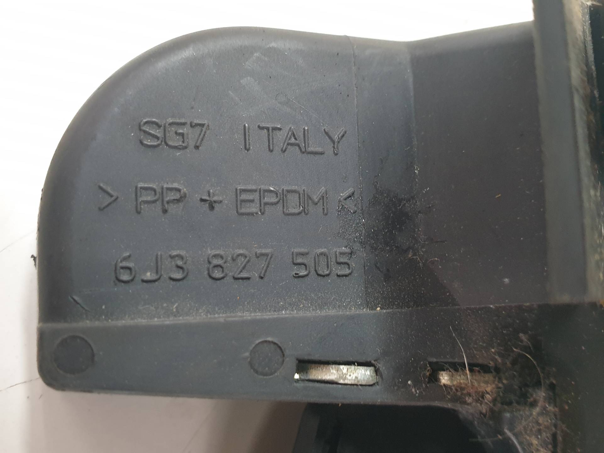 SEAT Ibiza 3 generation (2002-2008) Csomagtérajtó zárja 6J3827505 25568504