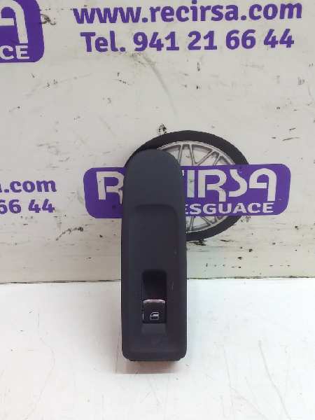 VOLKSWAGEN Golf Plus 2 generation (2009-2014) Front Right Door Window Switch 5K0867256 25443020