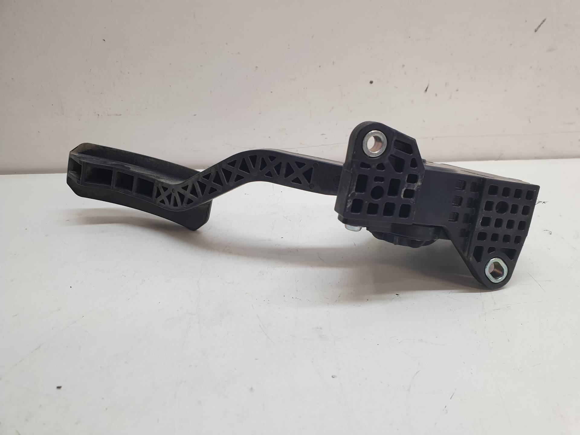 LEXUS RX 3 generation (2009-2015) Throttle Pedal 7811033020 25568665