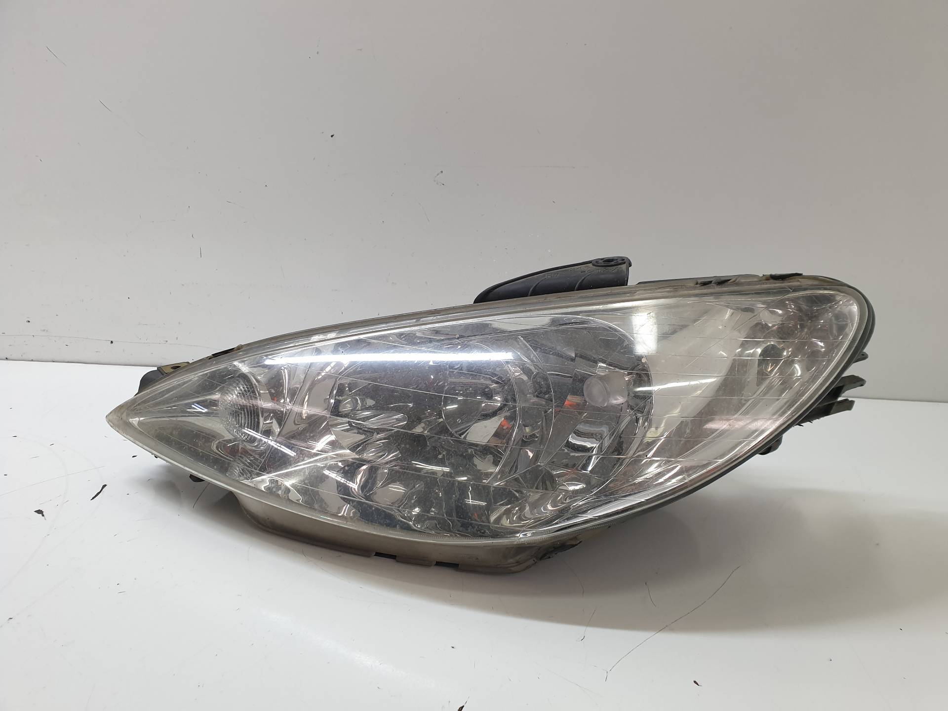 MITSUBISHI 206 1 generation (1998-2009) Front Left Headlight 9628666880 25567609