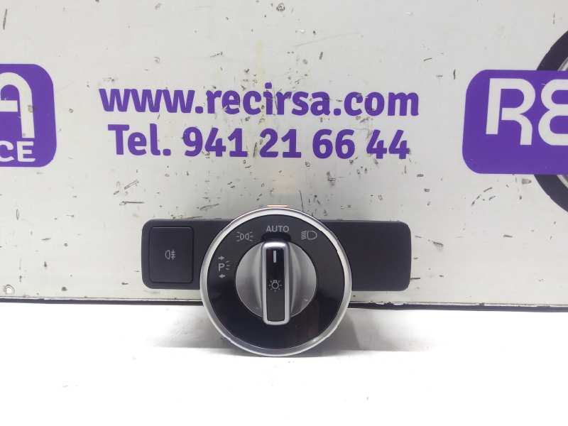 MERCEDES-BENZ A-Class W176 (2012-2018) Headlight Switch Control Unit A2129050551 24322611