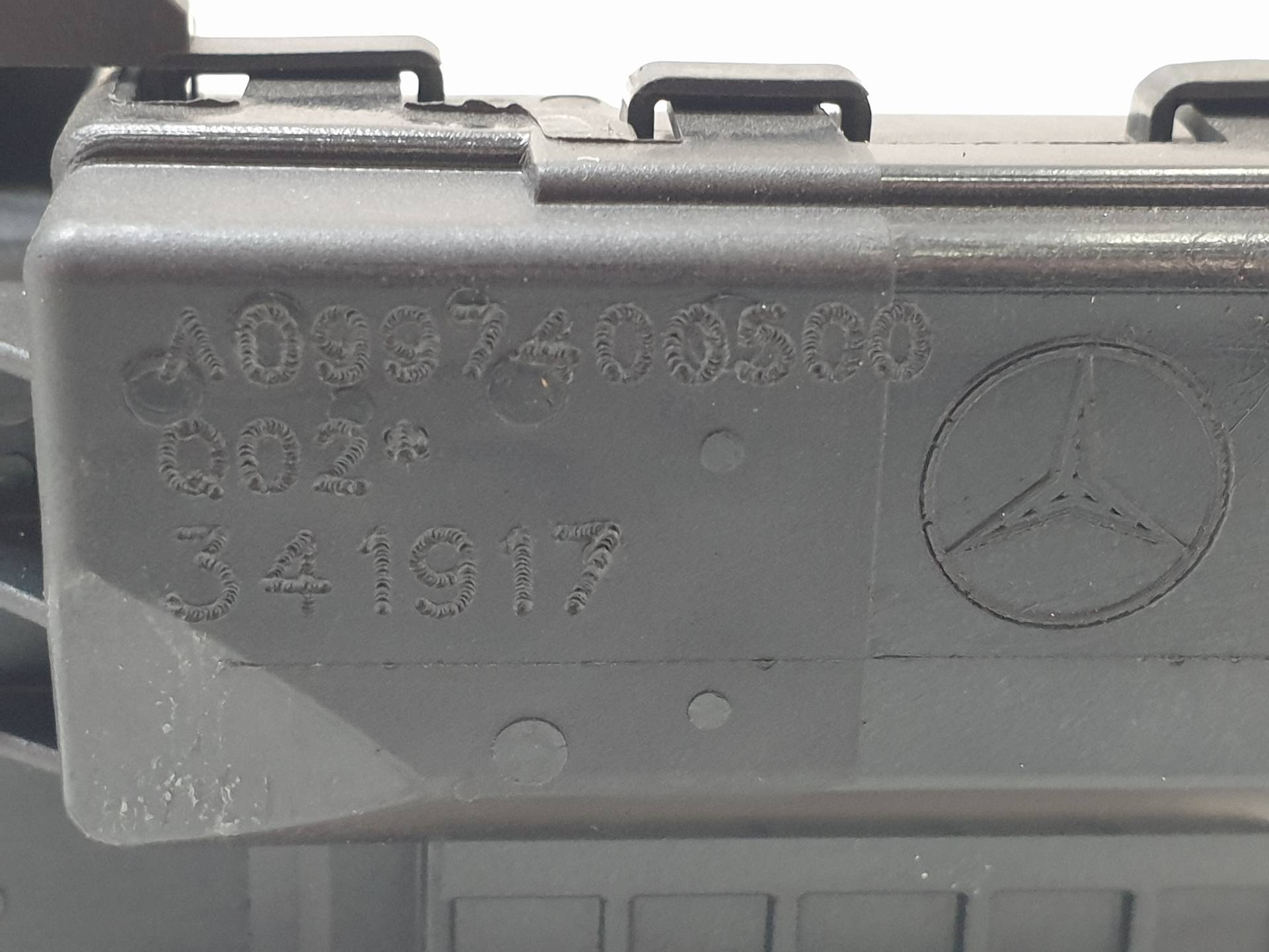 MERCEDES-BENZ A-Class W176 (2012-2018) Заключване на багажника на задната врата A0997400500 24336890