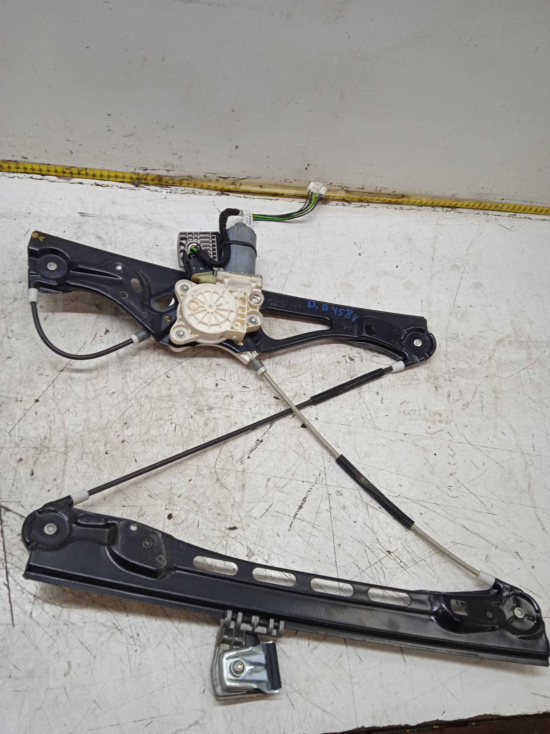 MERCEDES-BENZ E-Class W211/S211 (2002-2009) Front Right Door Window Regulator A2117200246 24331521