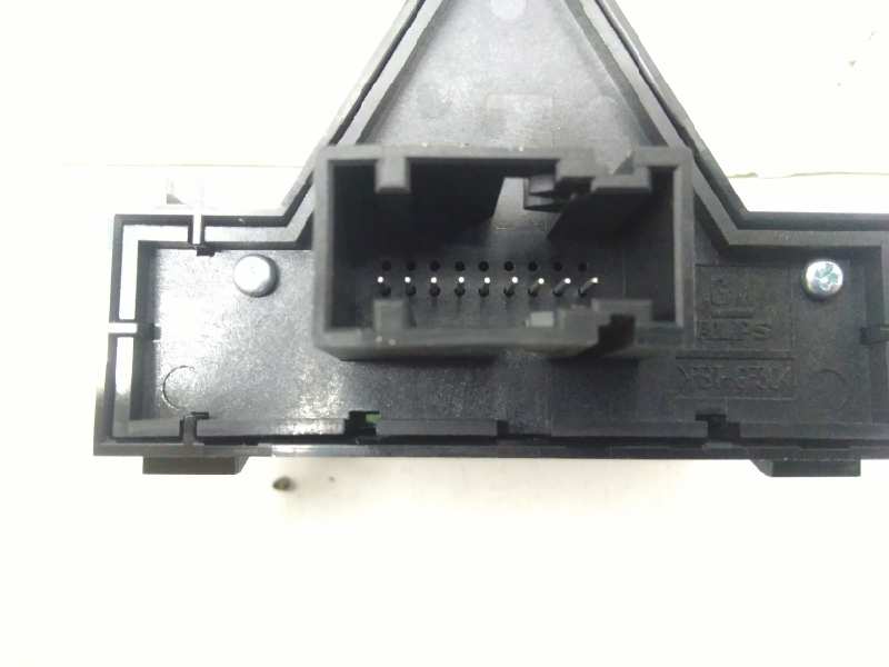 OPEL Corsa D (2006-2020) кнопка опасности 13189529 24321748