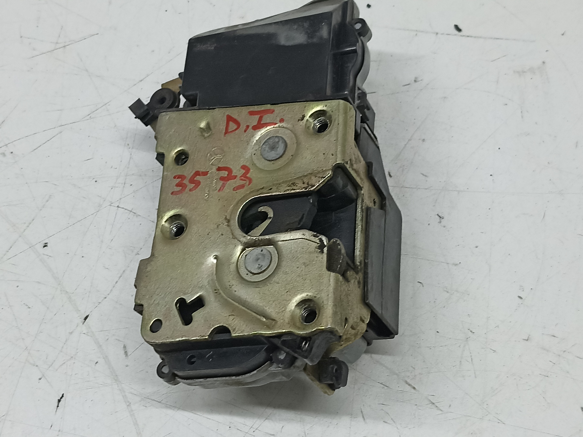 MASERATI 406 1 generation (1995-2004) Front Left Door Lock 357354473125, 125 24316645