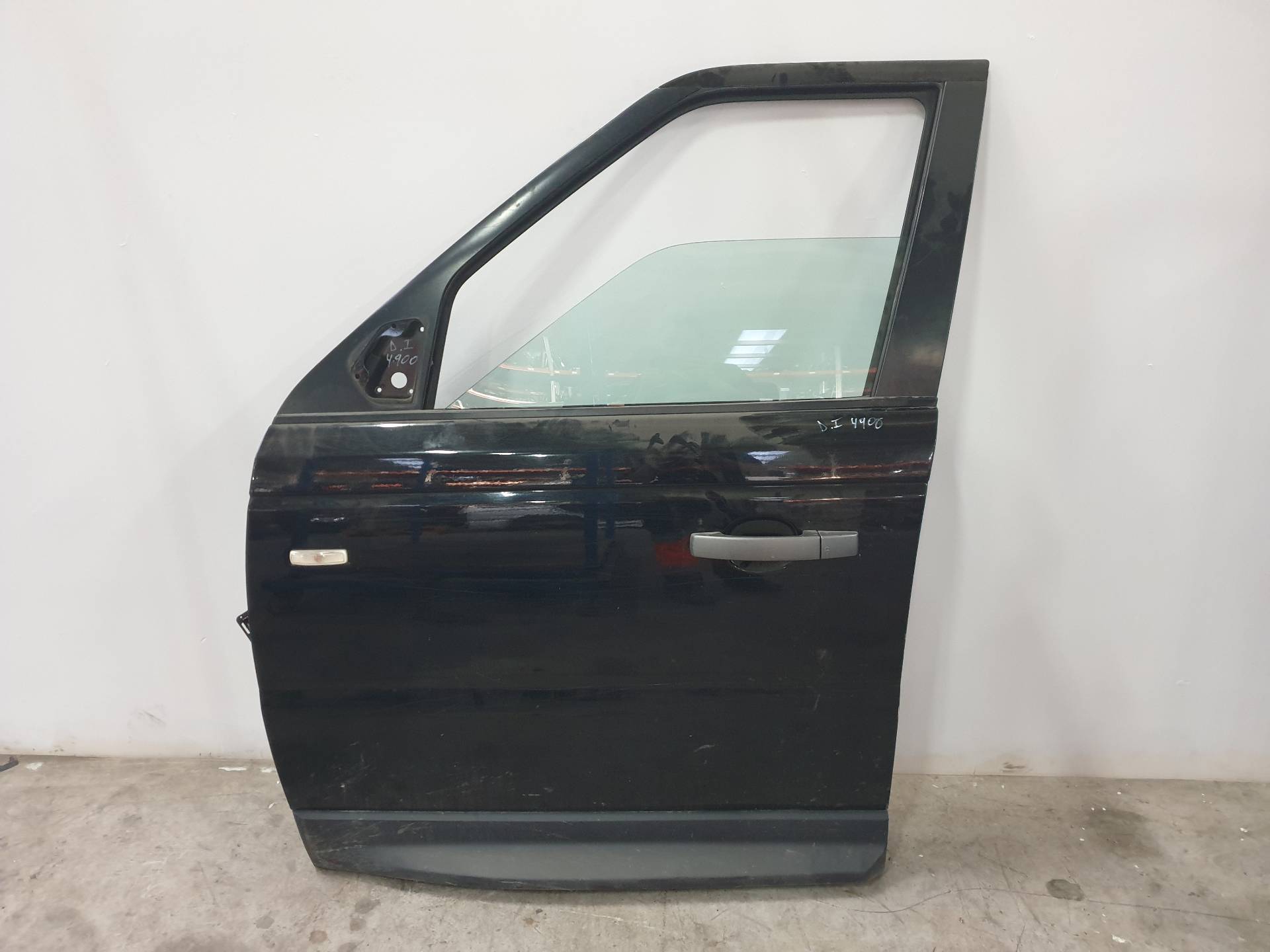 LAND ROVER Range Rover Sport 1 generation (2005-2013) Front Left Door BDA790090 24338749