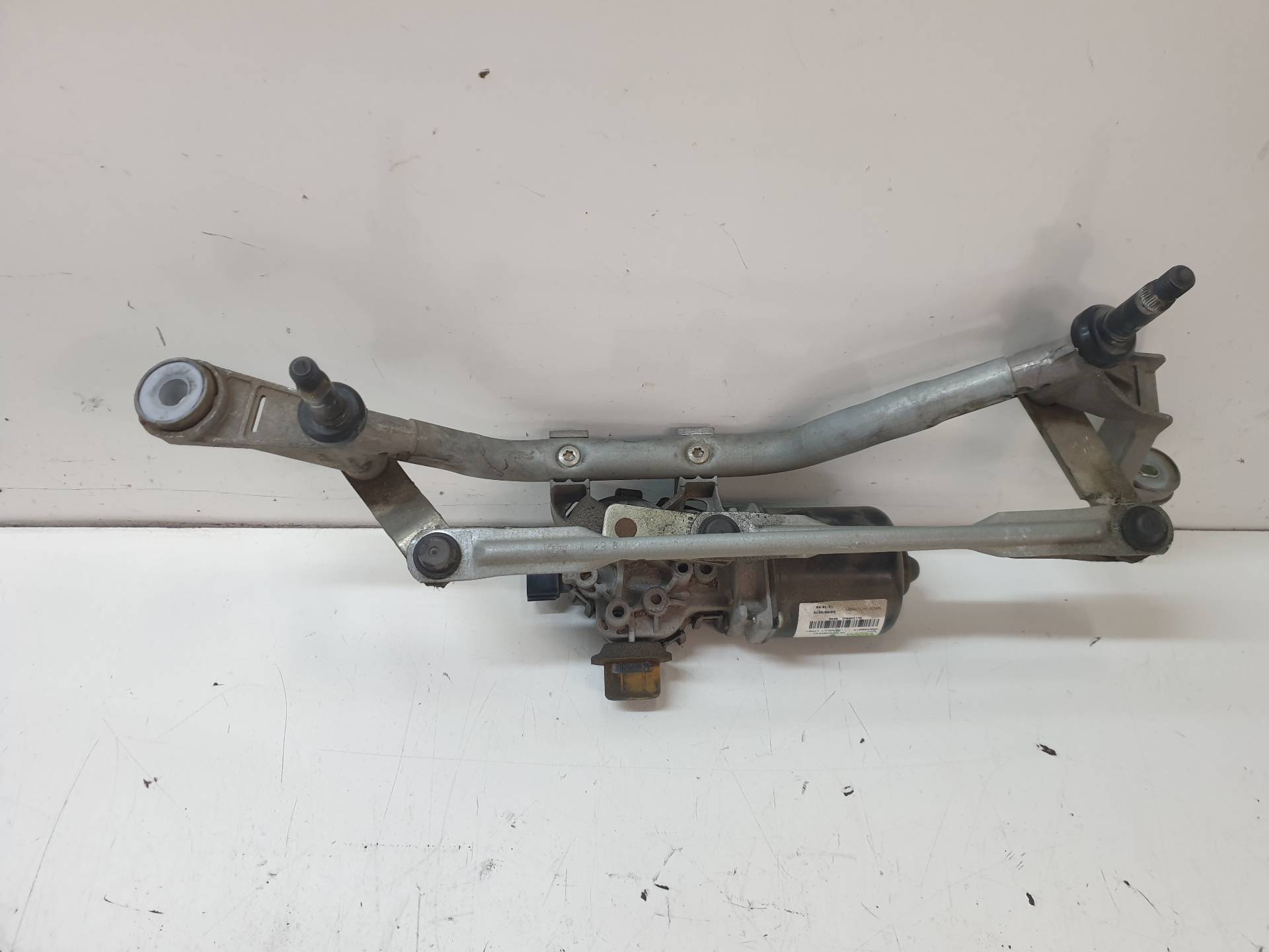 RENAULT Captur 1 generation (2013-2019) Front Windshield Wiper Mechanism 288008961R 25570398