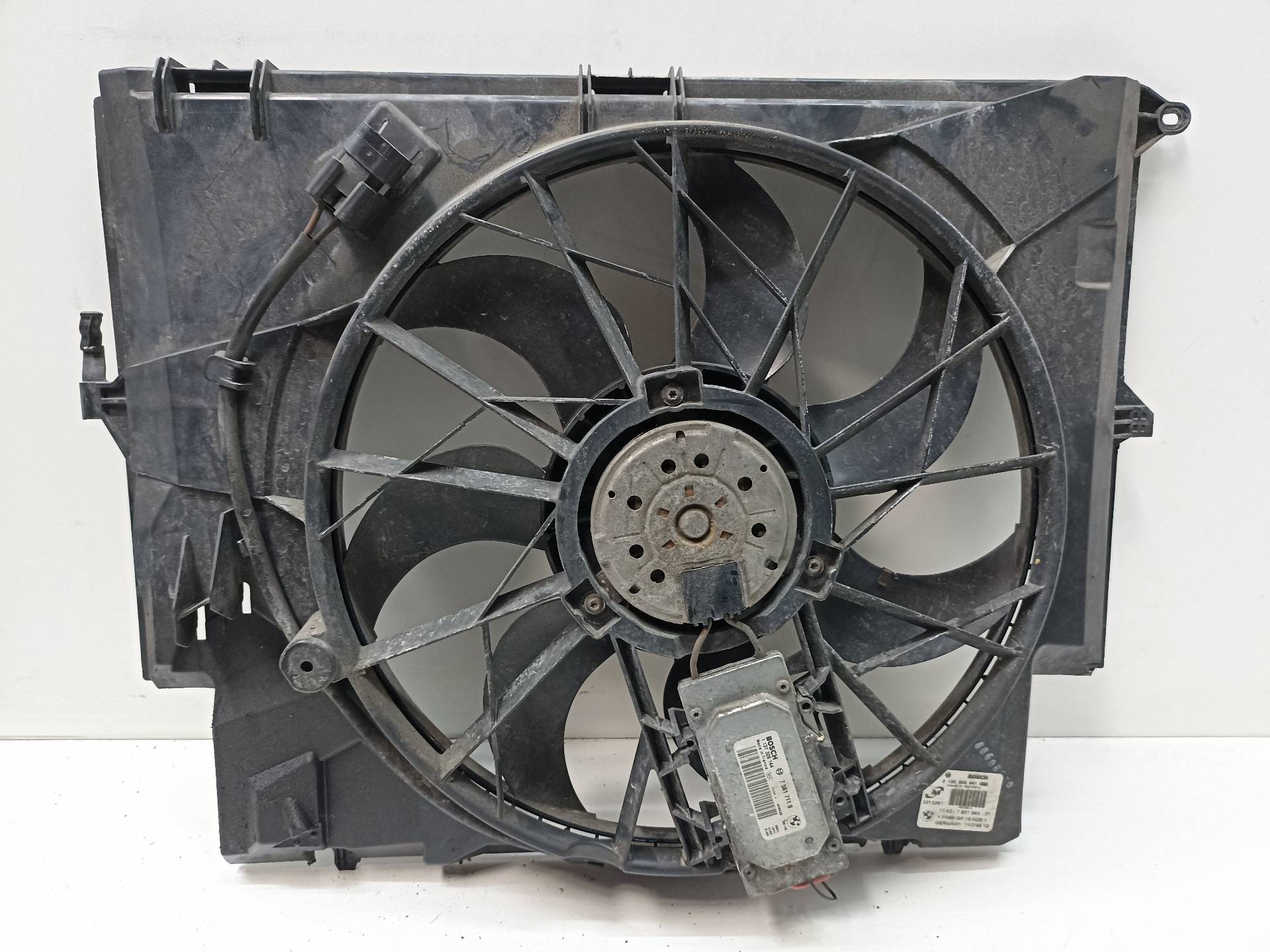 BMW 1 Series E81/E82/E87/E88 (2004-2013) Ventilateur diffuseur 17427801993 24332872