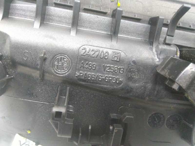 ALFA ROMEO Giulietta 940 (2010-2020) Galinių kairių durų išorinė rankenėlė 242708 24324174