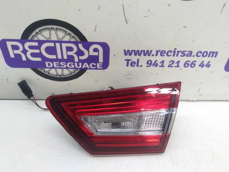 RENAULT Clio 3 generation (2005-2012) Rear Right Taillight Lamp 265505796R 24321648