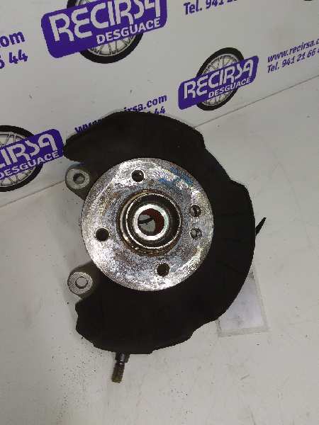 MINI Cabrio R52 (2004-2008) Moyeu de roue avant gauche 24318106