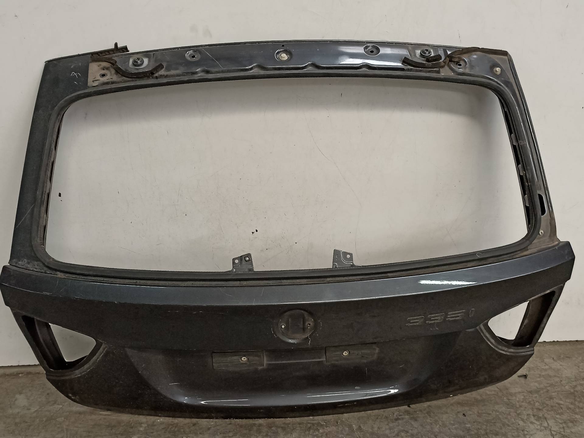 BMW 3 Series E90/E91/E92/E93 (2004-2013) Крышка багажника 24330564