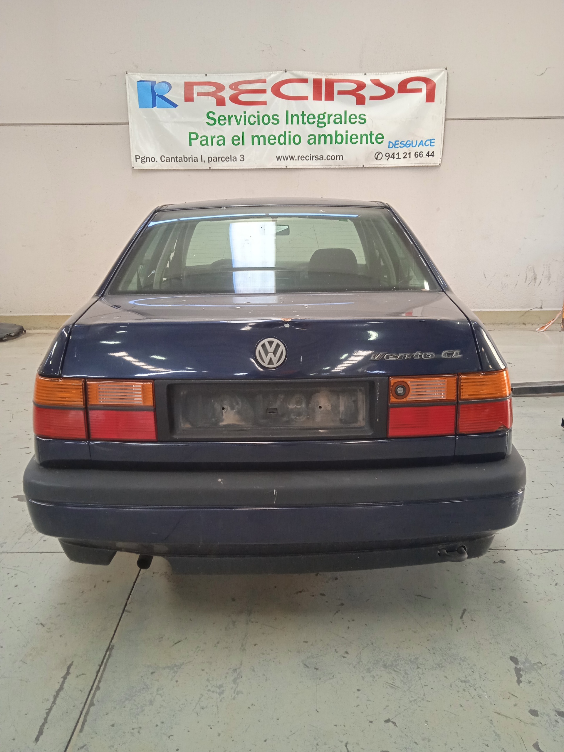 VOLKSWAGEN Vento 1 generation (1992-1998) Стъклоповдигач на задна лява врата 1H4839401E 24331700