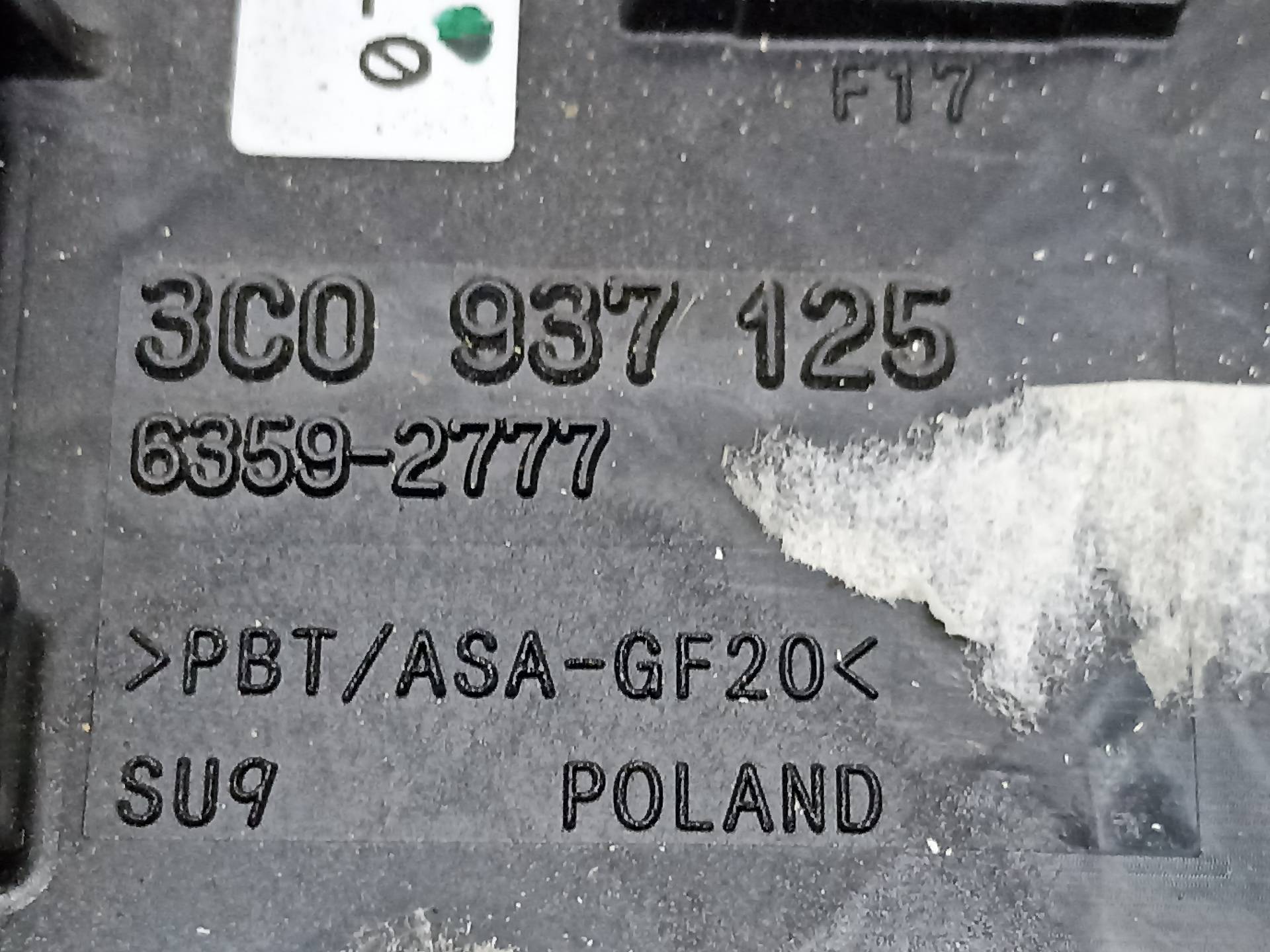 CHEVROLET Passat B6 (2005-2010) Fuse Box 3C0937125 24316198