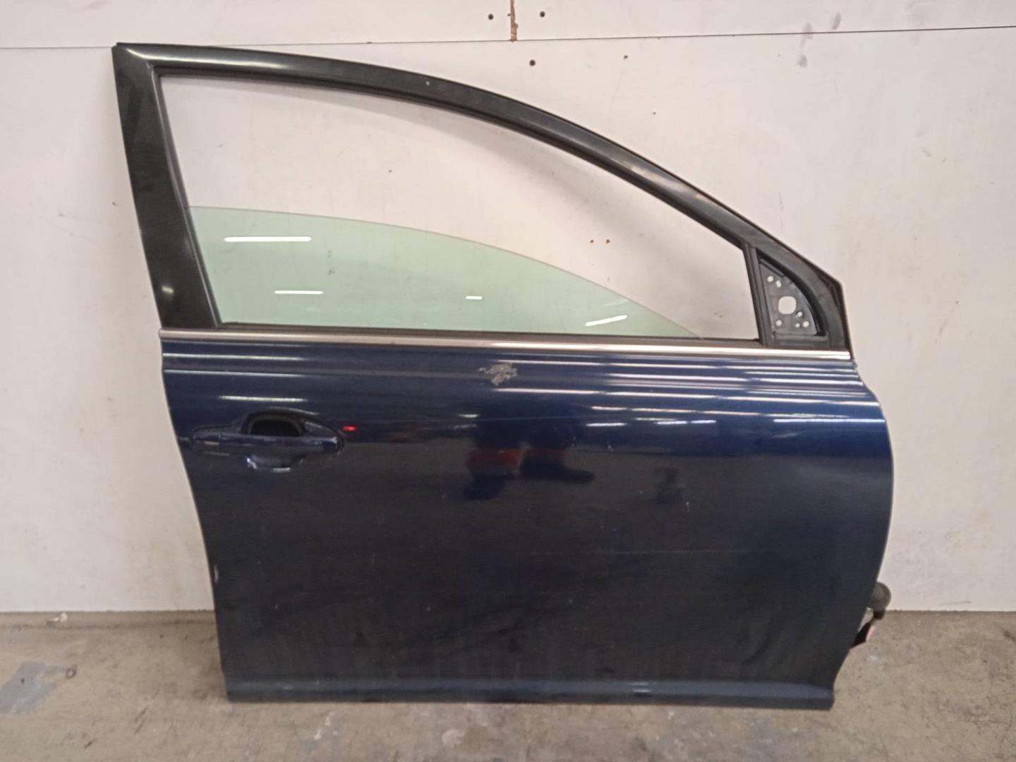 TOYOTA Avensis 2 generation (2002-2009) Front Right Door 6700105050 24336778