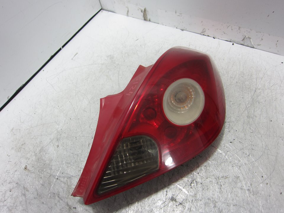 OPEL Corsa D (2006-2020) Rear Right Taillight Lamp 89038961A 24908830