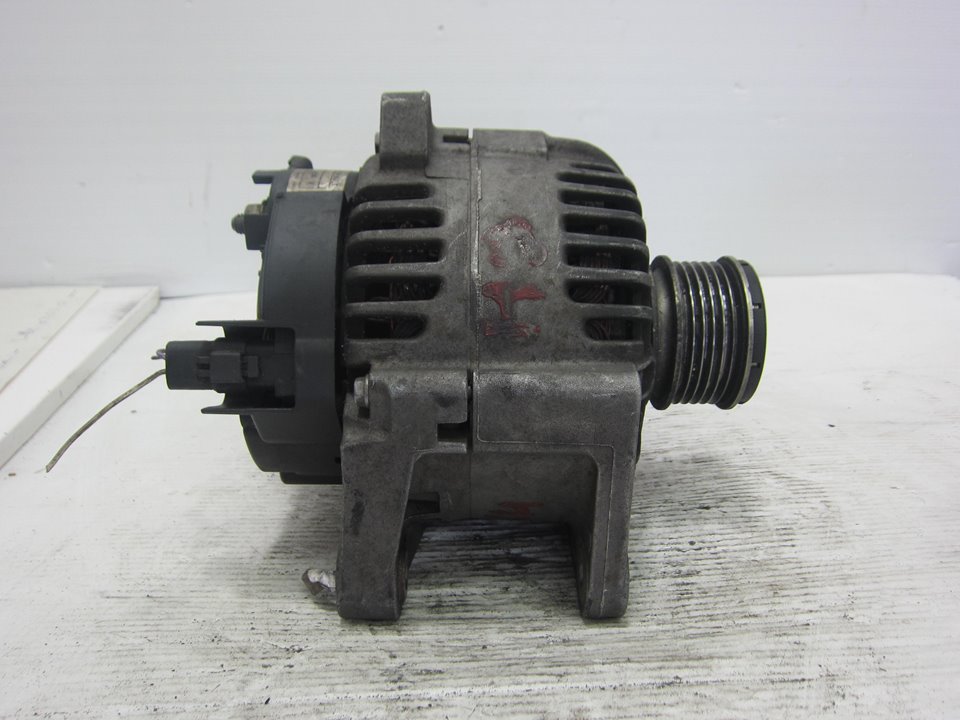 RENAULT Megane 2 generation (2002-2012) Alternator 7711368356 21279729