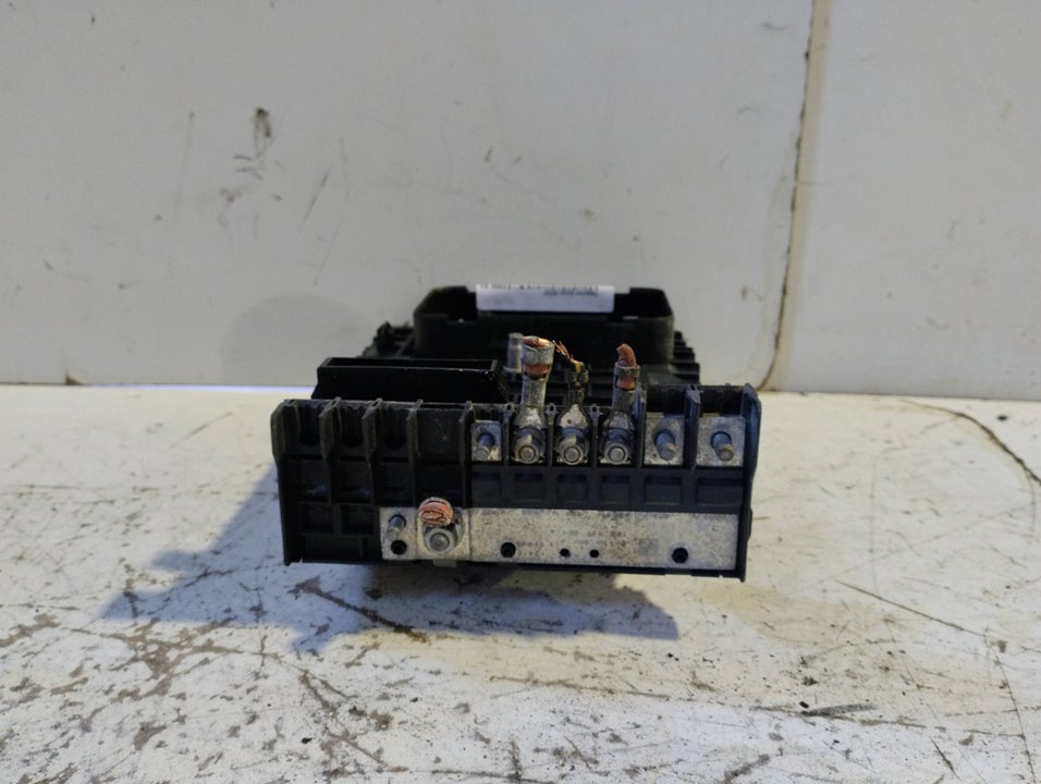 VOLKSWAGEN Caddy 3 generation (2004-2015) Fuse Box 1K0937125 21298799