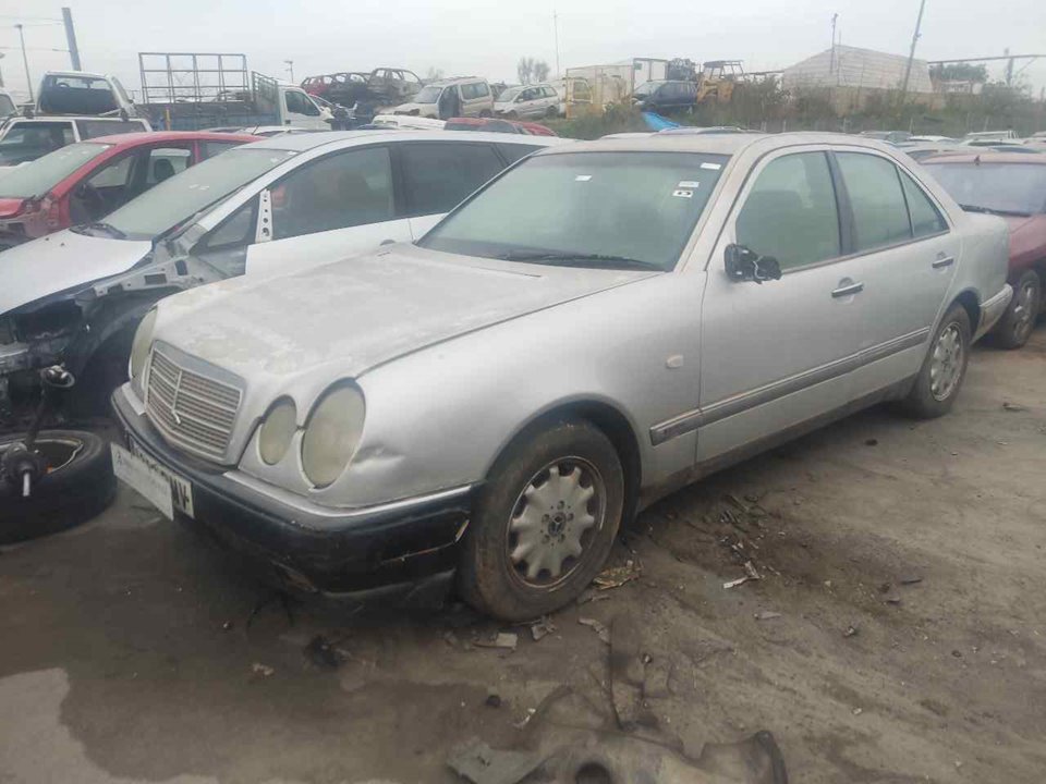 CITROËN Xsara 1 generation (1997-2004) Rear Left Door 25438423