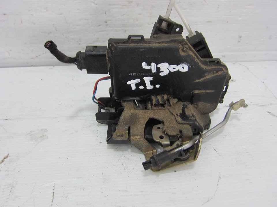 AUDI A6 C5/4B (1997-2004) Rear Left Door Lock 4B0839015B 25088639