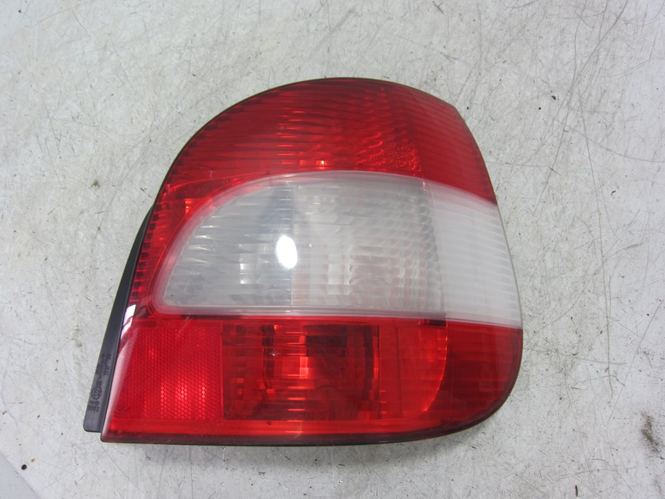 RENAULT Scenic 1 generation (1996-2003) Rear Right Taillight Lamp 2341D 24908275