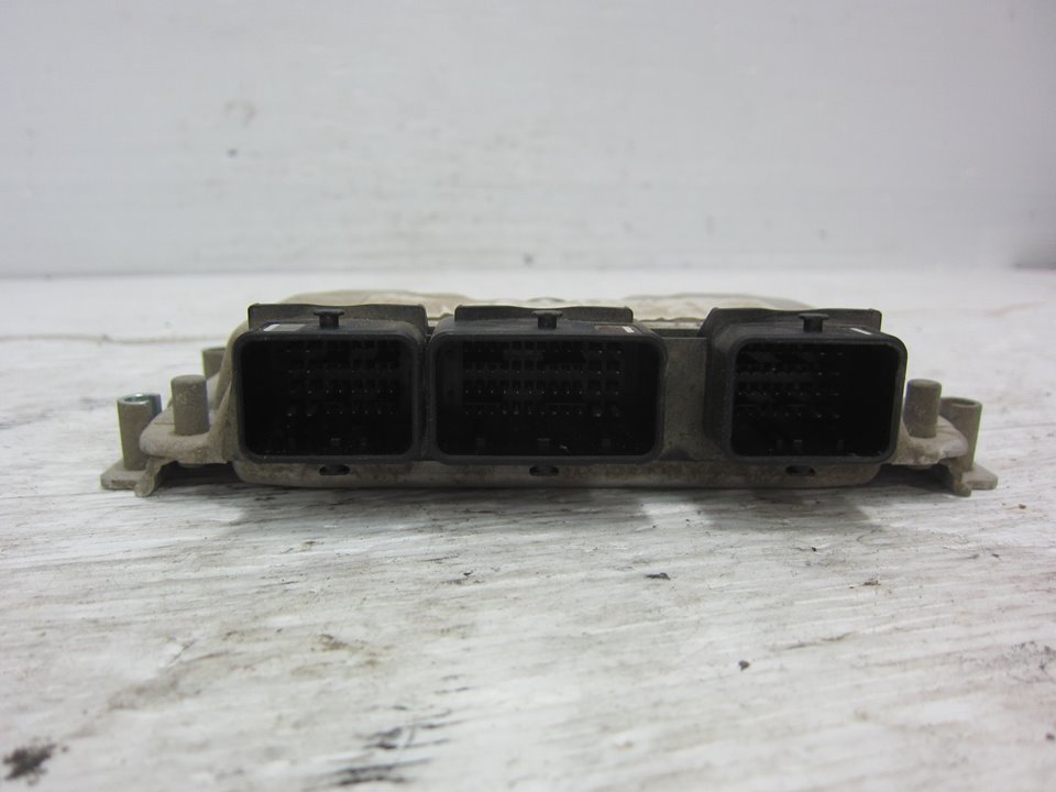 PEUGEOT Rapid 2 generation (1985-2023) Moottorin ohjausyksikkö ECU 9638765680 25377788