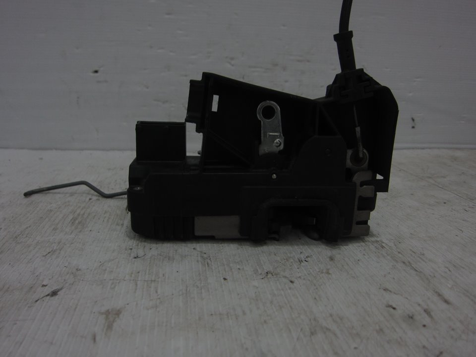 RENAULT Front Left Door Lock 91166237 24957371