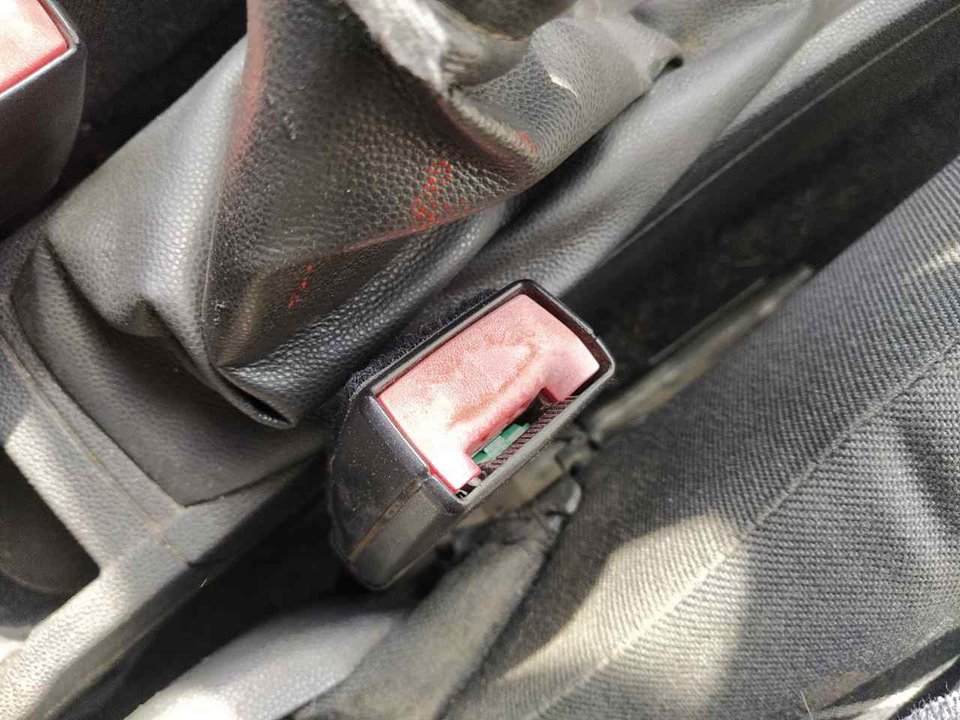 OPEL Corsa D (2006-2020) Front Right Seat Buckle 25377393