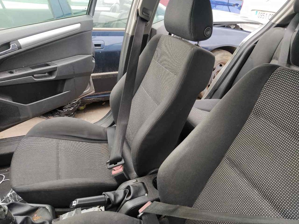 FIAT B (2005-2010) Front Right Seatbelt 25378071