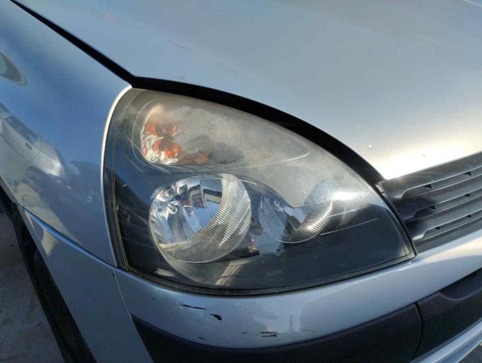 RENAULT Clio 3 generation (2005-2012) Front Høyre Frontlykt 25330457