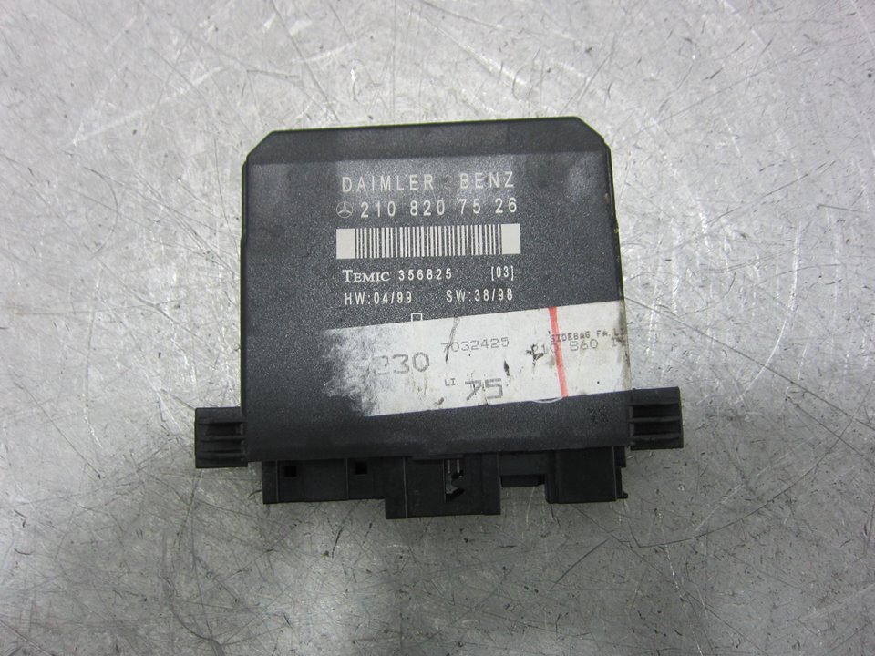 MERCEDES-BENZ E-Class W210 (1995-2002) Comfort Control Unit 2108207526 23886185