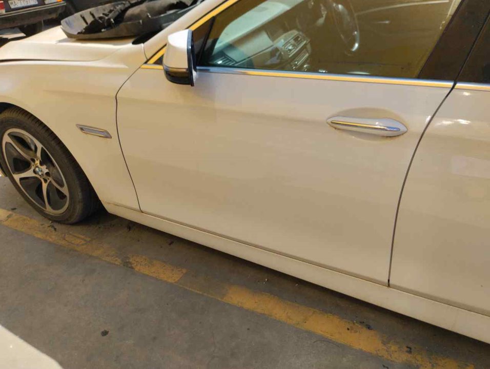 BMW 5 Series F10/F11 (2009-2017) Front Left Door 25428528
