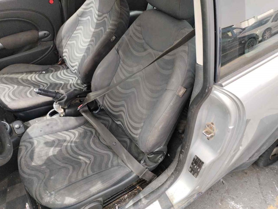 MINI Cooper R50 (2001-2006) Front Left Seatbelt 25344068