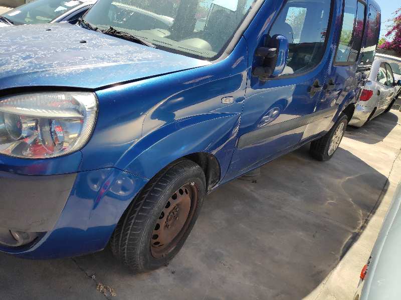 FIAT Doblo 1 generation (2001-2017) Зеркало передней правой двери 0158099 21274100