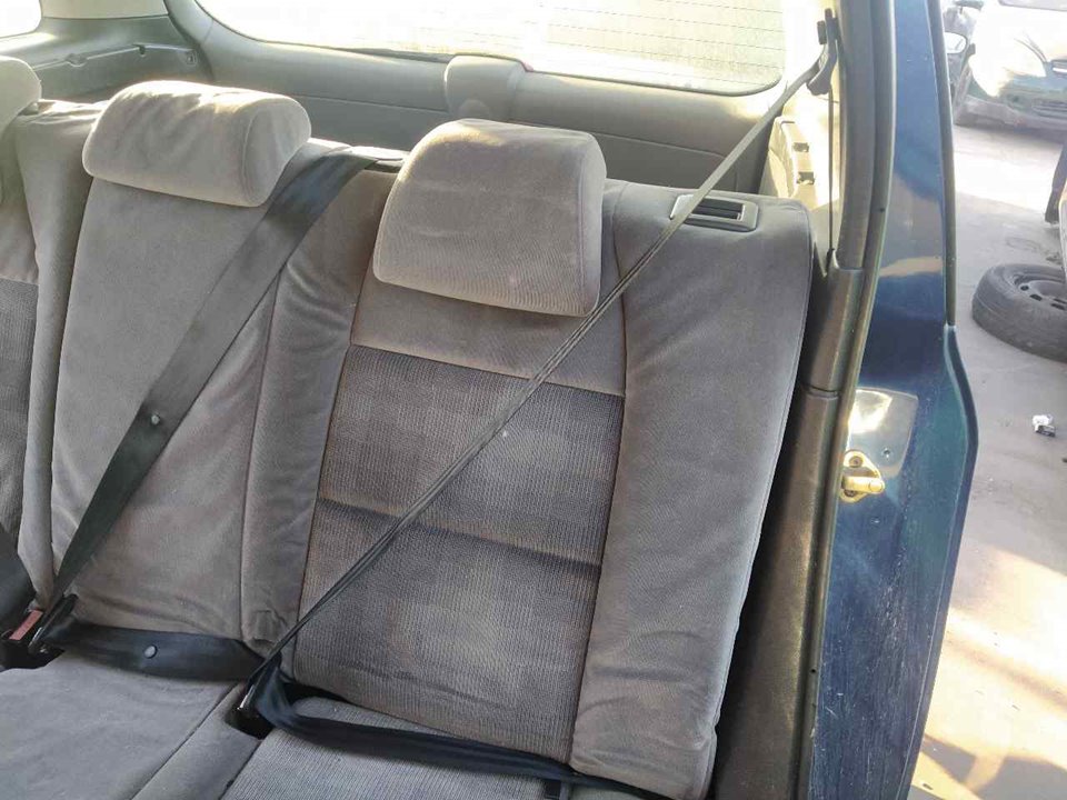 PEUGEOT 307 1 generation (2001-2008) Rear Left Seatbelt 25377174