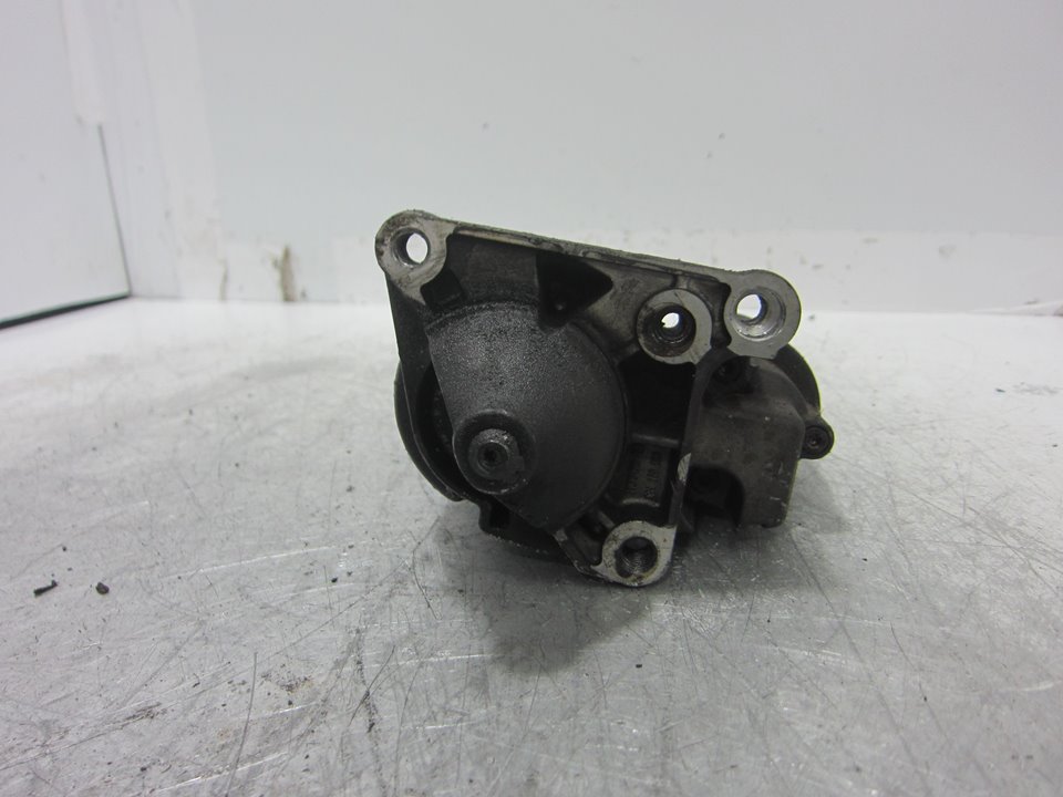 VAUXHALL Clio 3 generation (2005-2012) Startmotor 7700113207 24766526