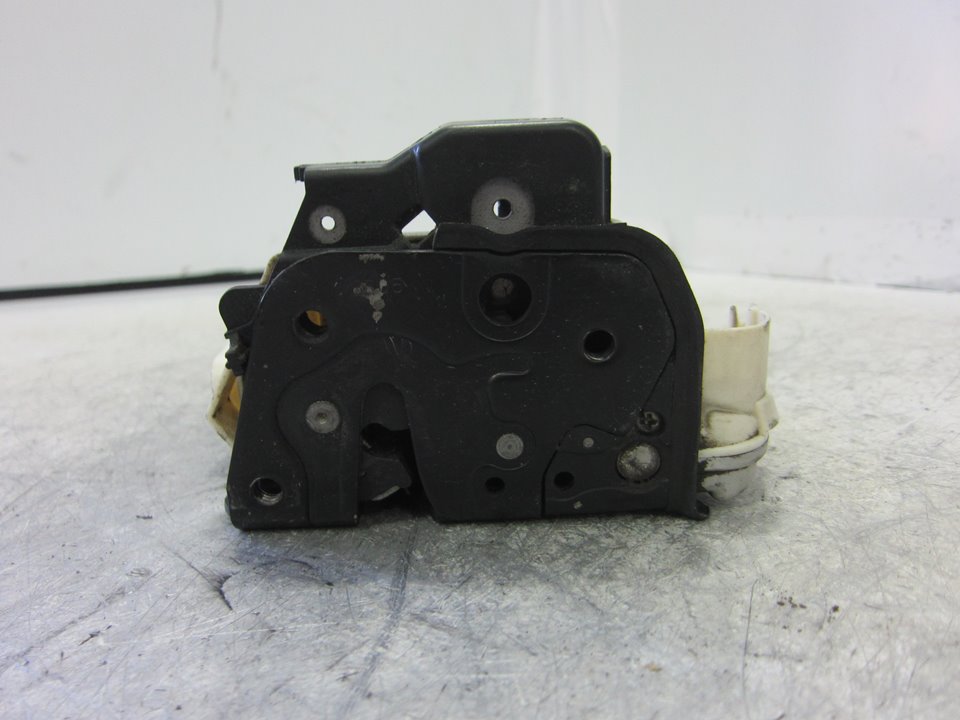 AUDI A6 C6/4F (2004-2011) Front venstre dørlås 4F1837015 24963367