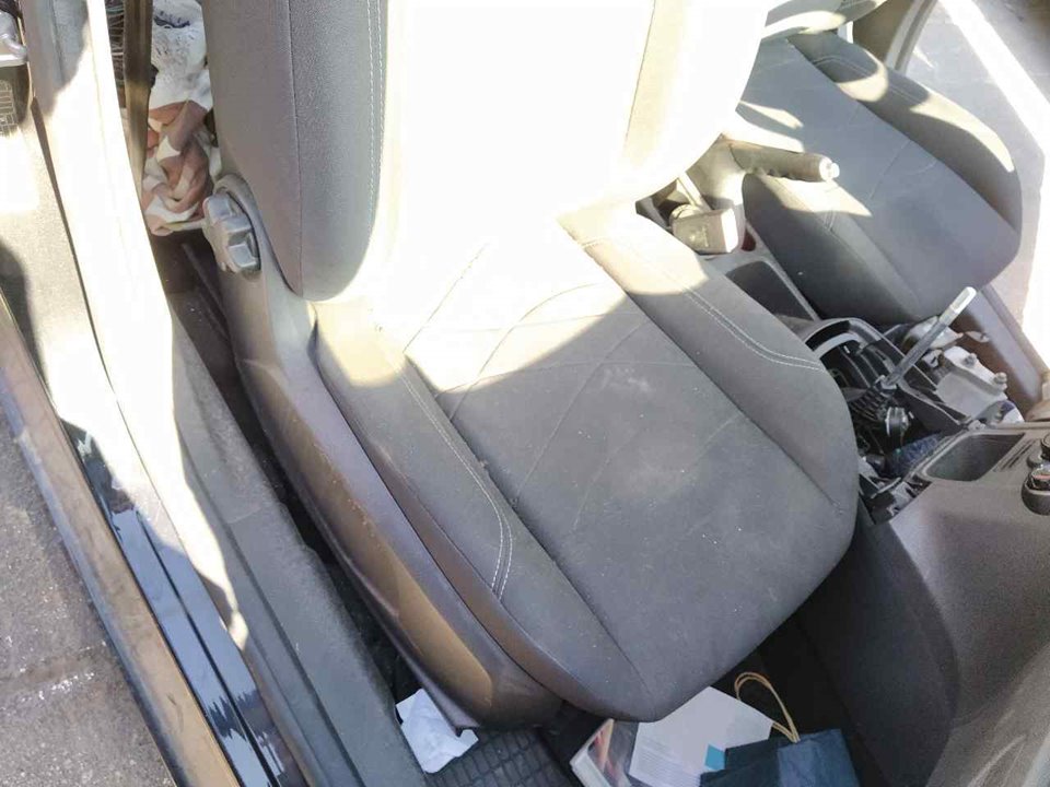 CITROËN Front Right Seat 25420166